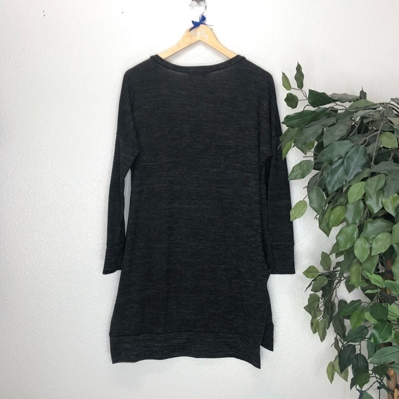 Reborn J V Neck Oversized Sweater Tunic - Picture 5 of 6